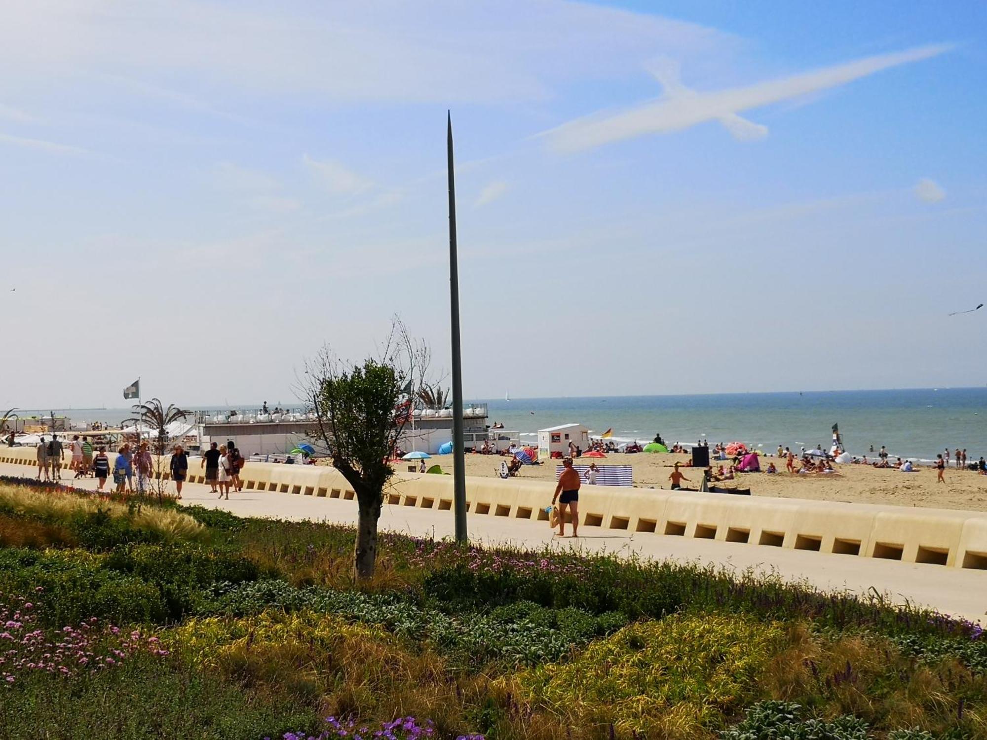 Westeinders Sea View Миделкерке Екстериор снимка
